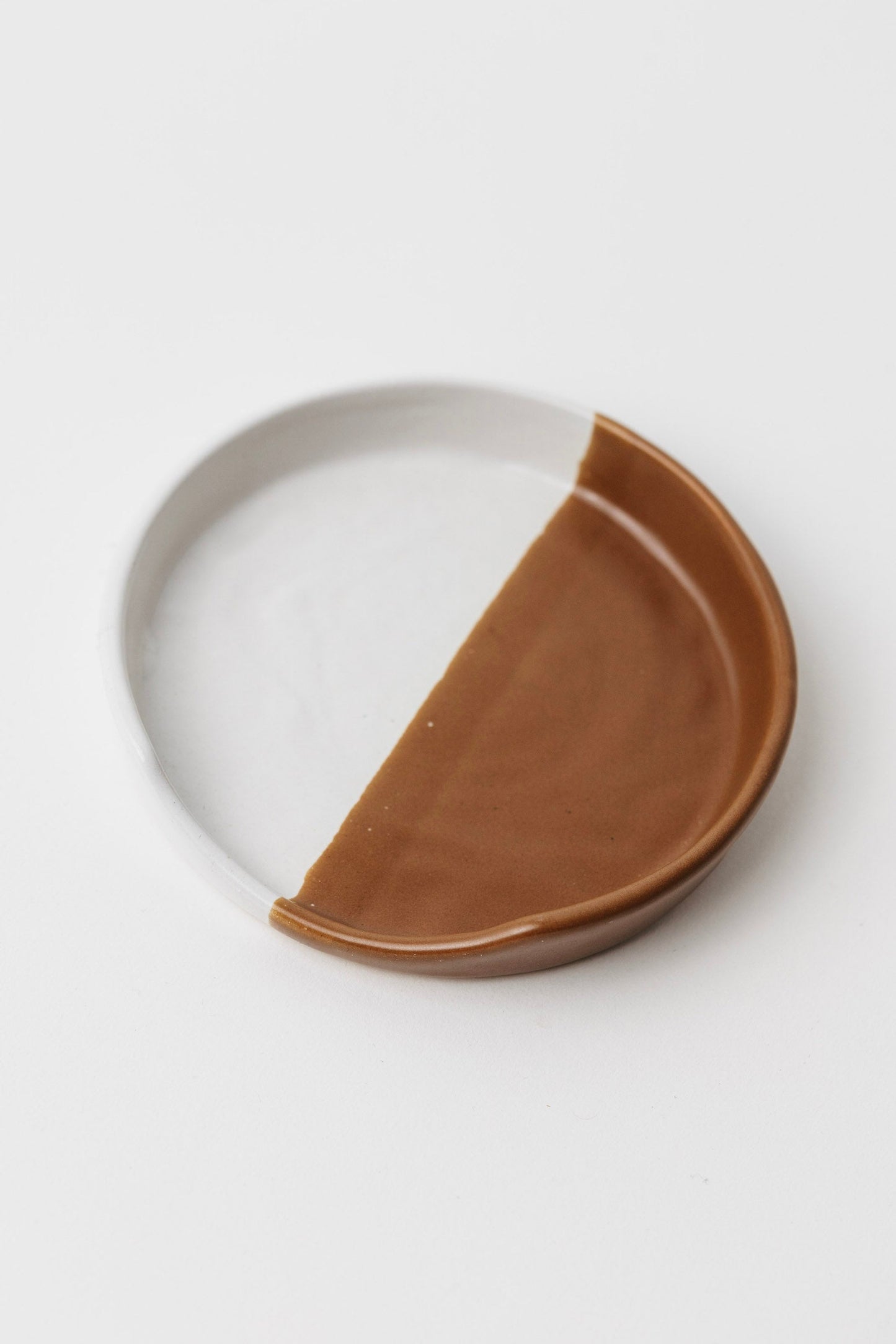 Waylon Spoon Rest - Brown/White - 4 inch