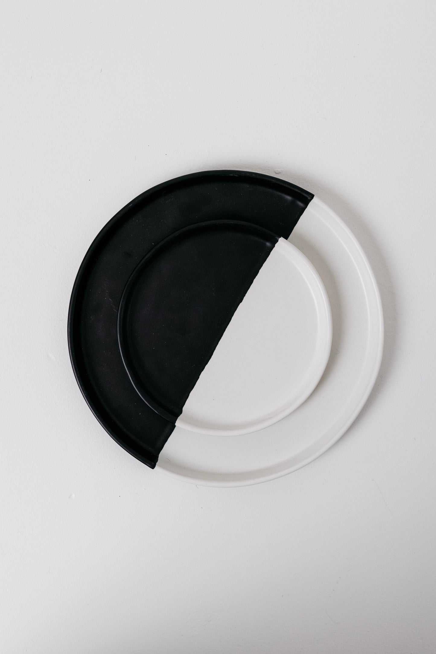 Dawson Dinner Plate - Matte Black/White - Set of 6