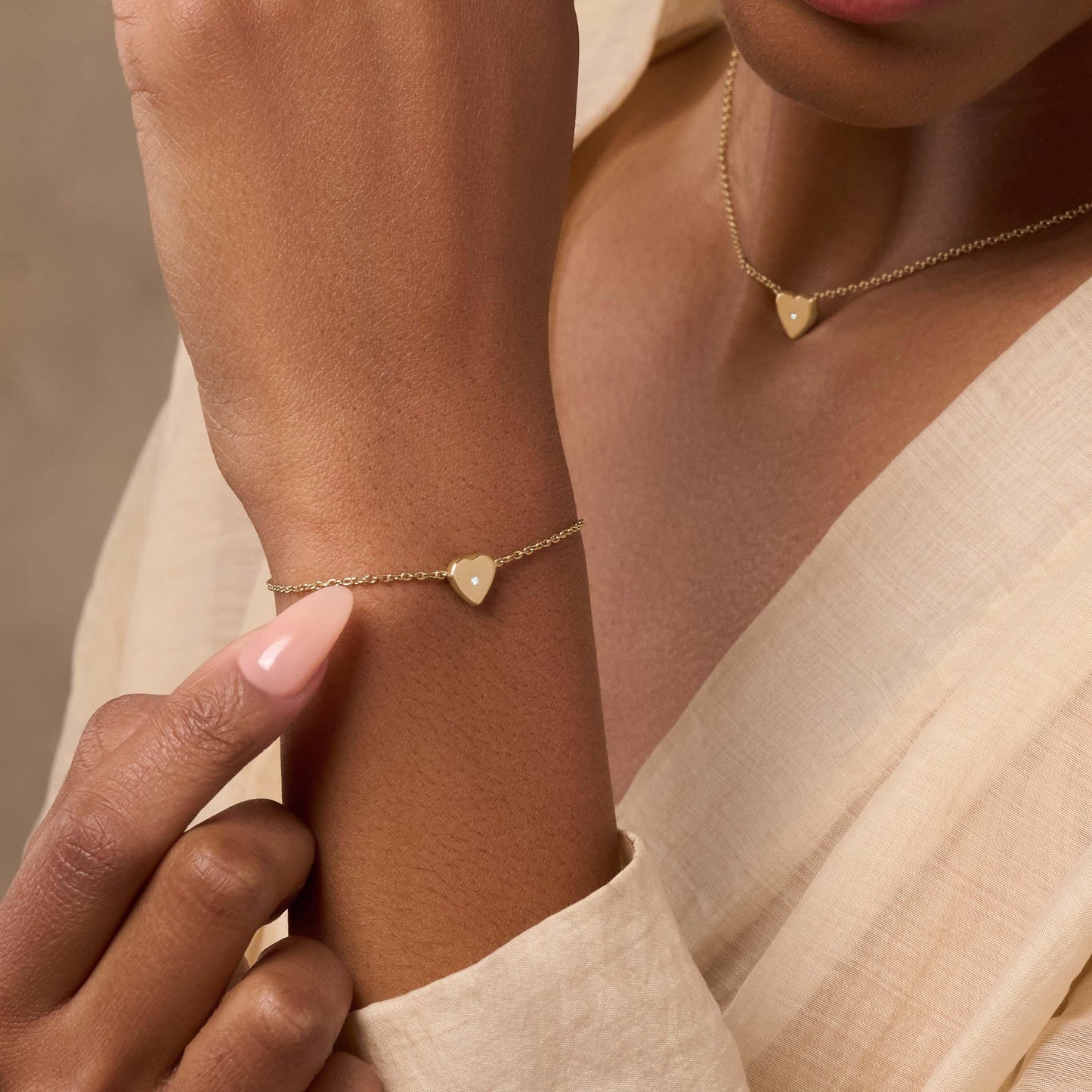 Sweetheart Energy Diamond Heart Charm Gold Bracelet