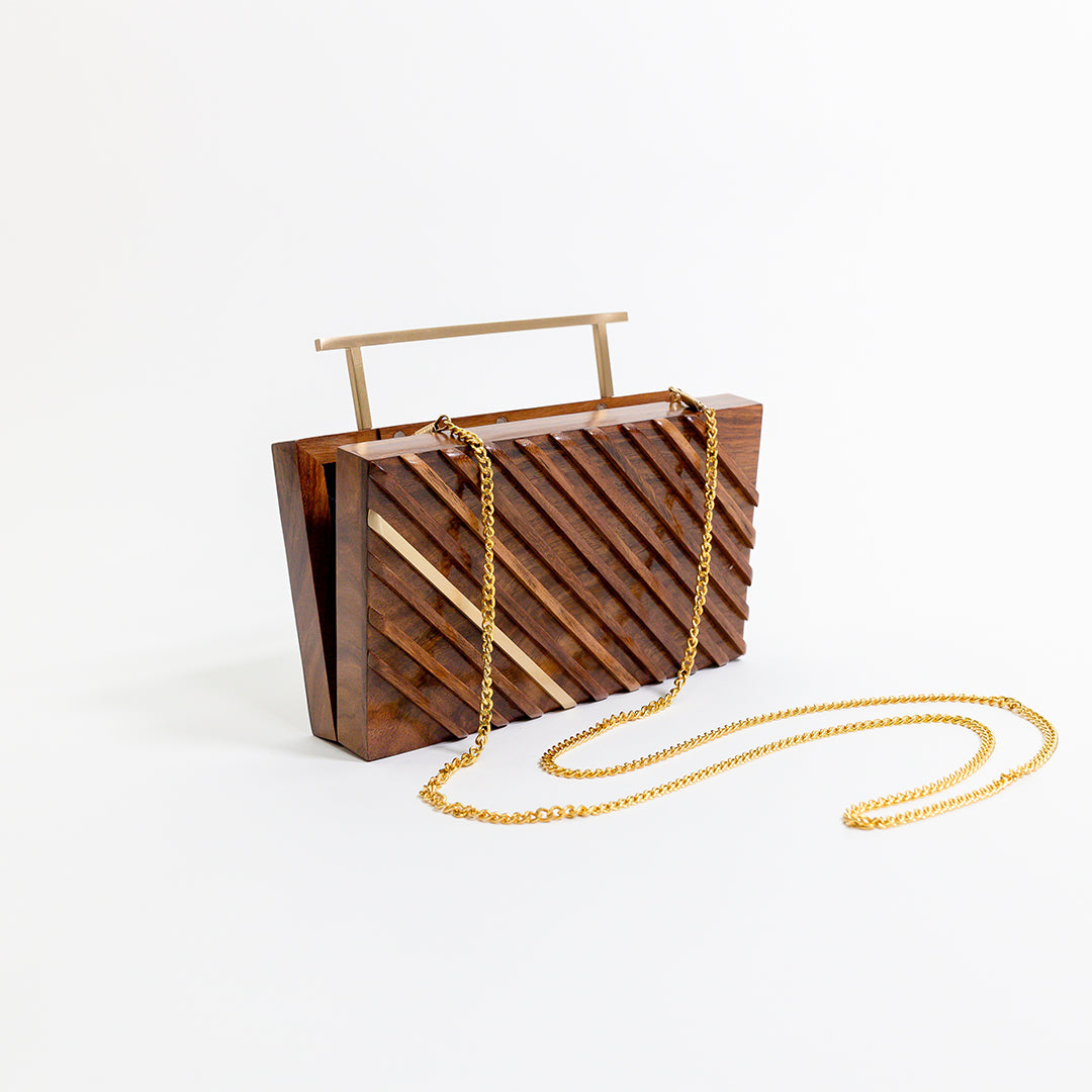 Gleaming Edge Clutch