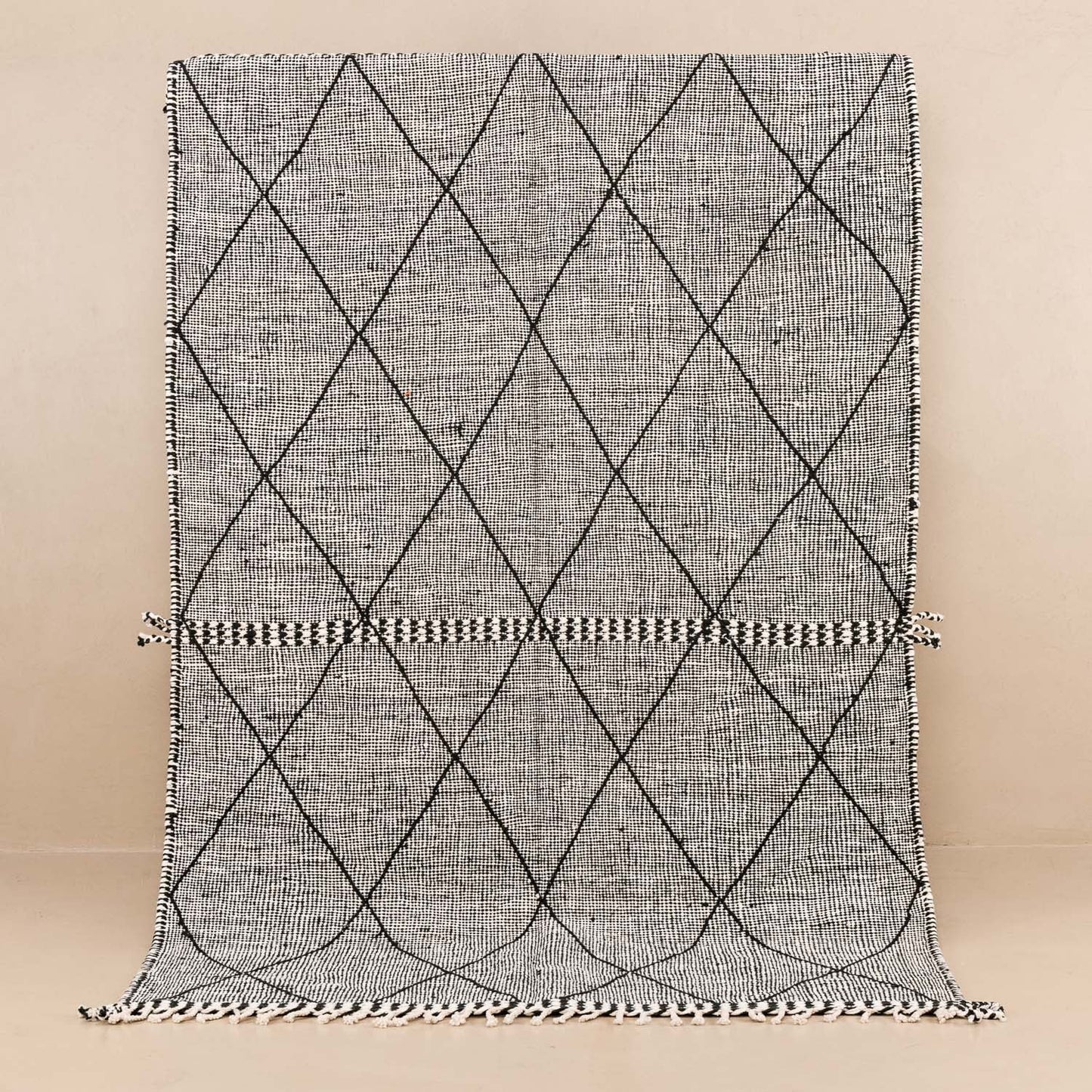 Tamuda - Taznakht kilim rug