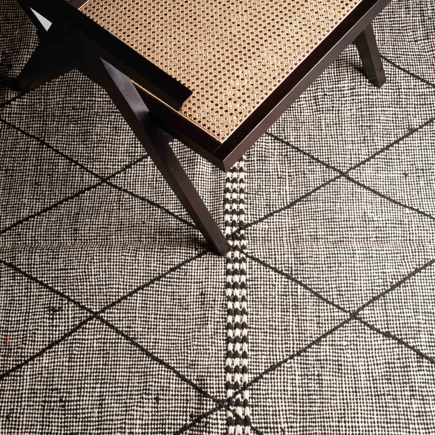 Tamuda - Taznakht kilim rug