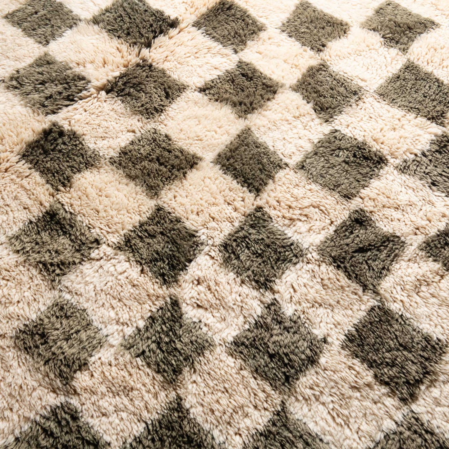 Checkered Garden - Luxury Shag Moroccan Rug