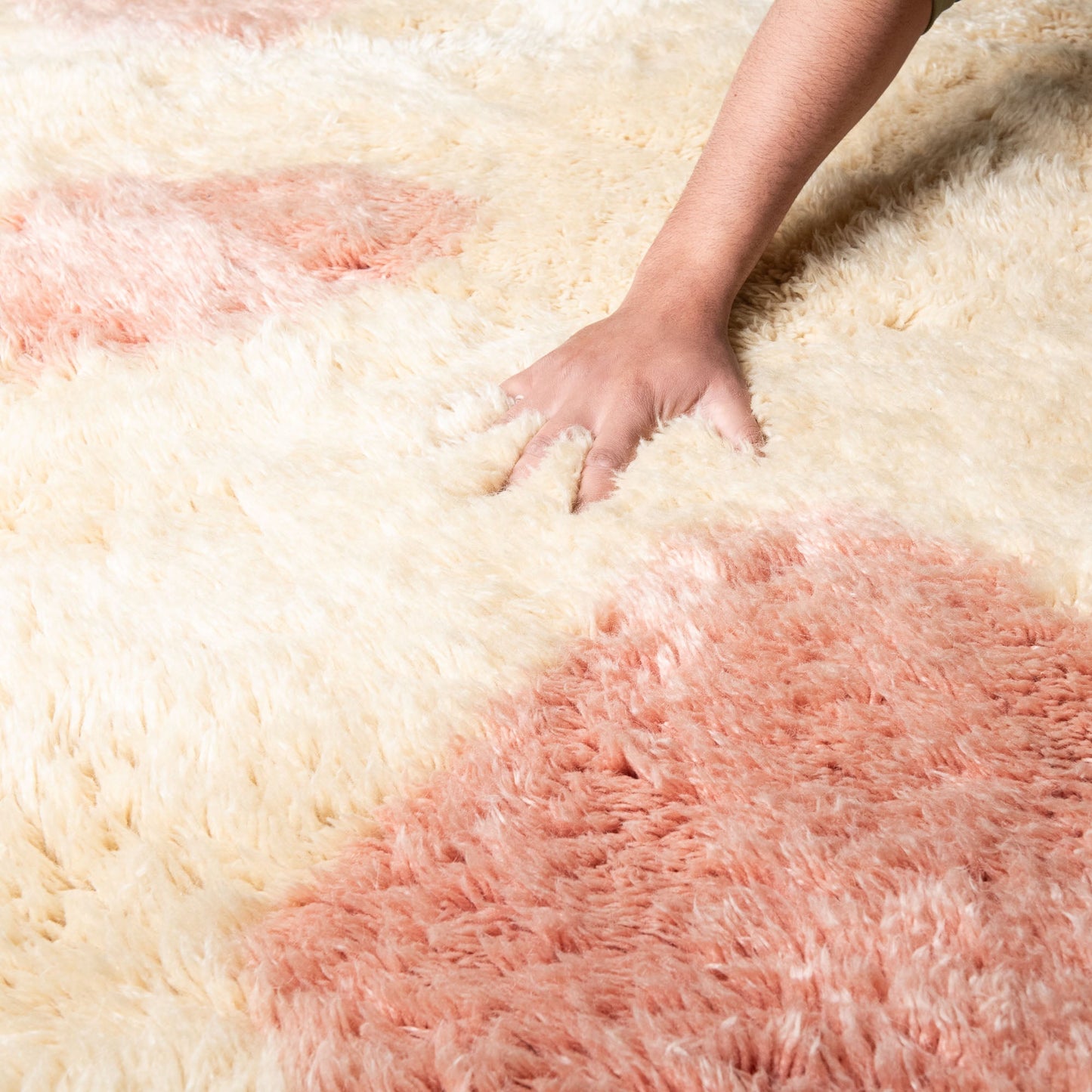 Silken Petals - Luxury Shag Moroccan Rug
