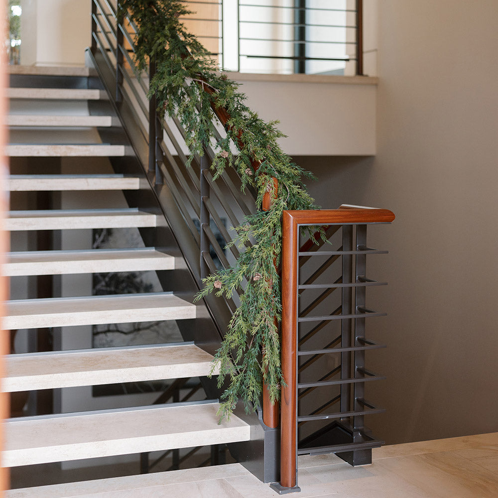 Natural-Looking Artificial Pine Garland with Pinecones
