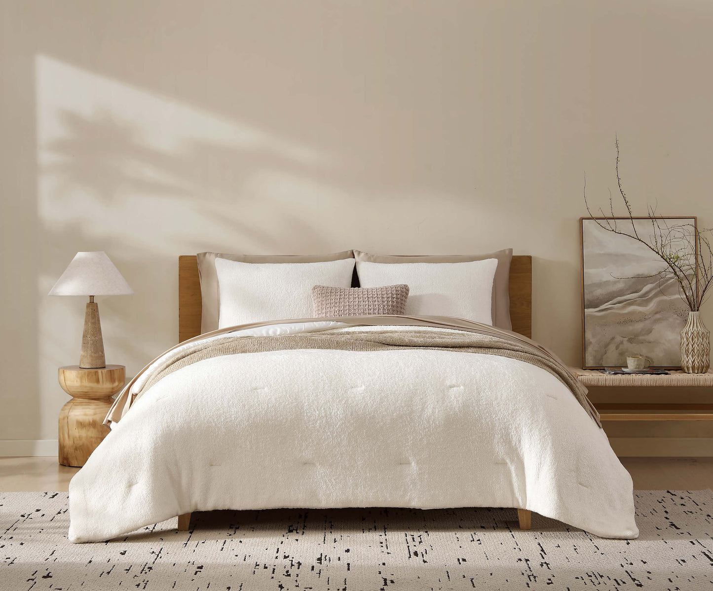 Cloud Silque Stitch Comforter