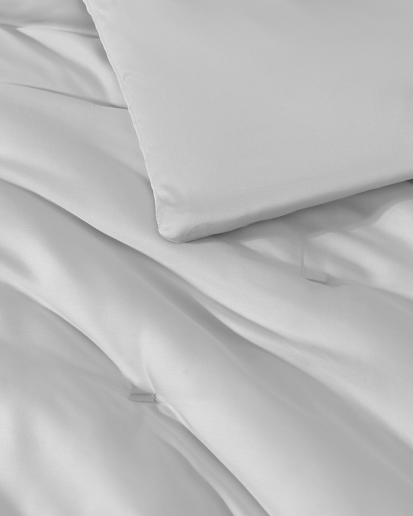 Silky Lyocell Stitch Comforter