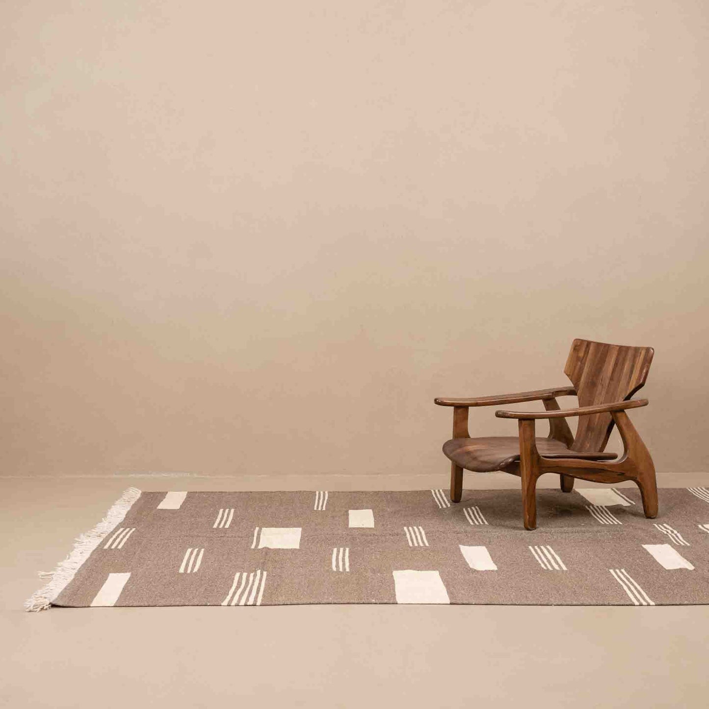 Ehan - taznakht kilim rug